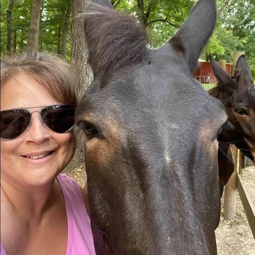 Meet your Posher, Kristen